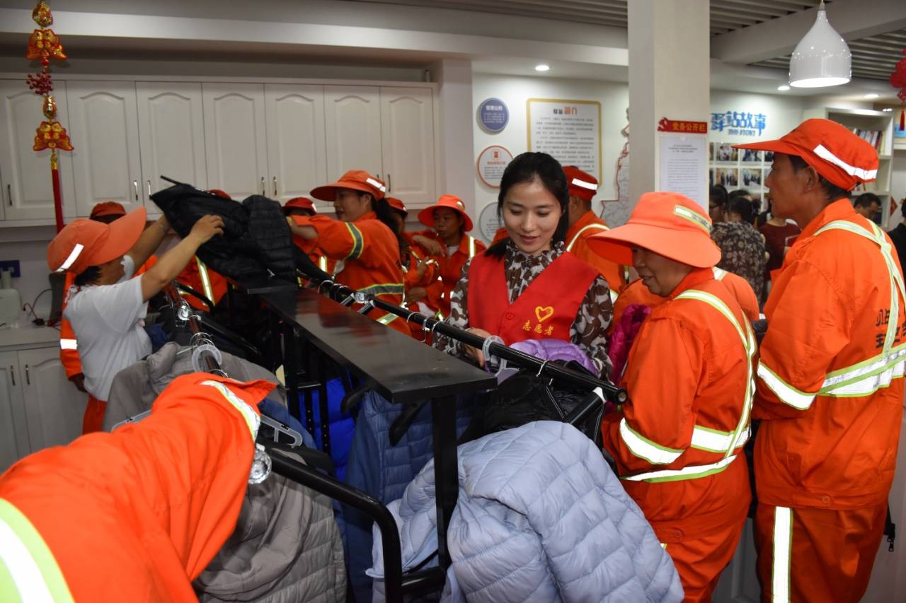同城乐体育投注-球队助力慈善活动，礼物温暖帮助需要帮助的人的简单介绍