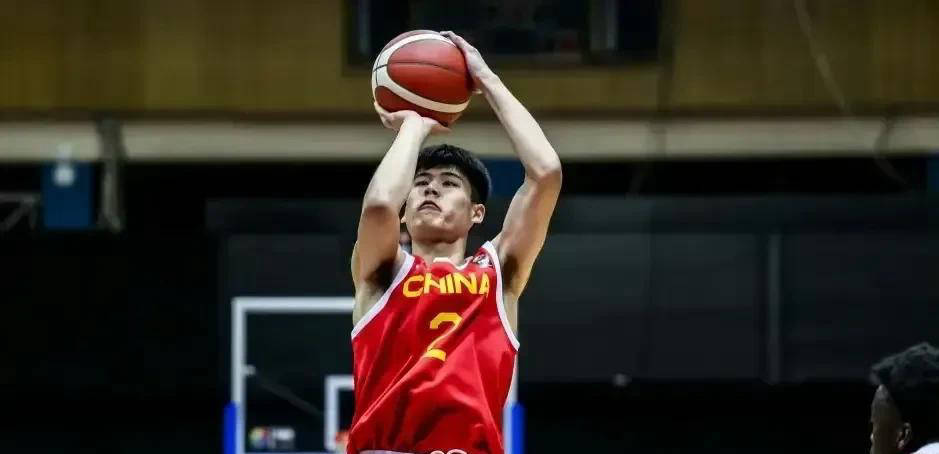 同城乐体育官方-队员风采：球员个人表现备受瞩目的简单介绍